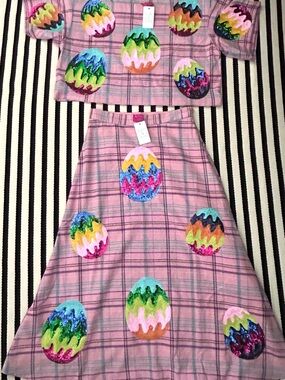 QUEEN OF SPARKLES Pink Plaid Two-Piece Skirt Set with Multicolor Sequin Eggs